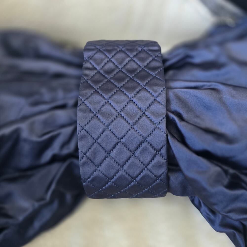 Chanel 2.55 Reissue "Butterfly" Bag in Navy Satin - Picture 10 of 12